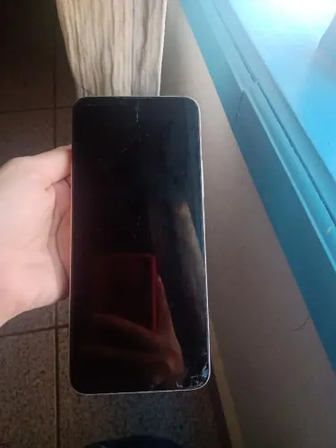 Celular quebrado trocar de tela