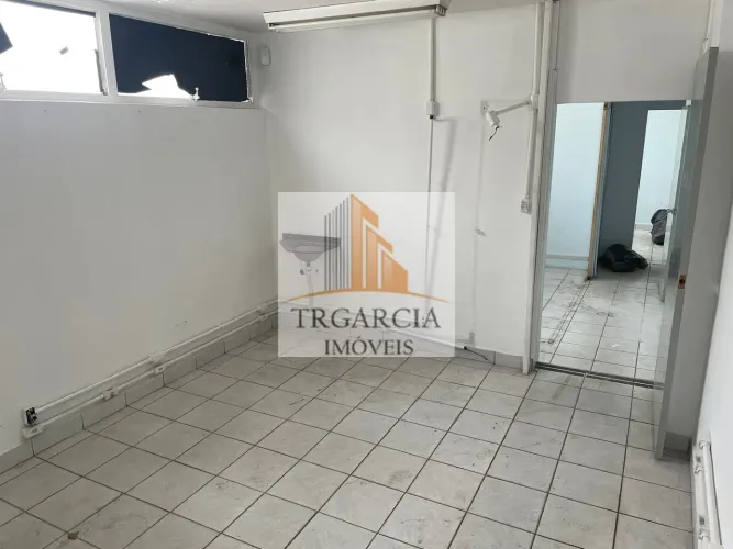 Prédio Comercial Tatuapé: 850m², 11 Banheiros, R$35.000 Locação