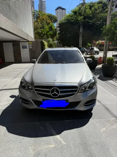 Mercedes-Benz E-250 CGI Avantgarde 2.0 TB 211cv Aut. 2014