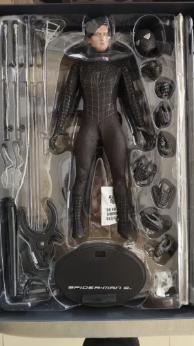 Spider Man 2 - Diorama + head customizada com fios. Hot Toys 1/6
