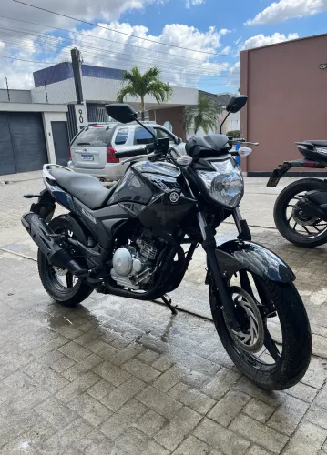 Fazer 250