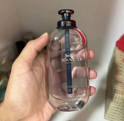 Perfume coach open road