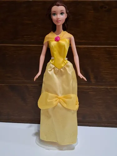 Boneca Princesa Bela Mattel