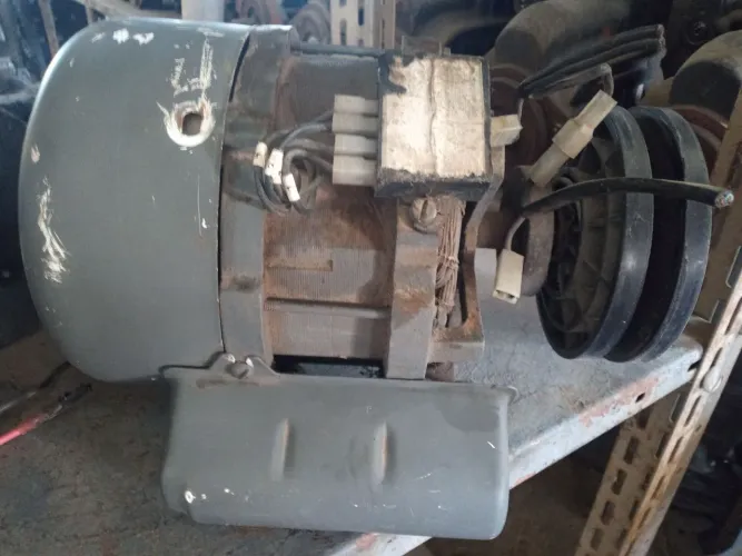 Motor monofásico 