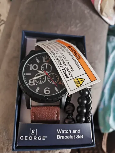 Relógio masculino com pulseira 