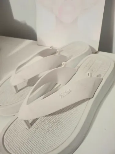 Chinelo melissa plataforma sun Felipe flores tm 37