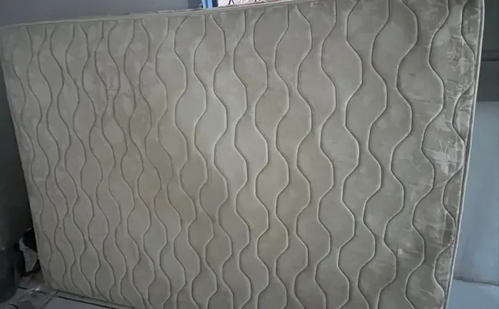 Cama box