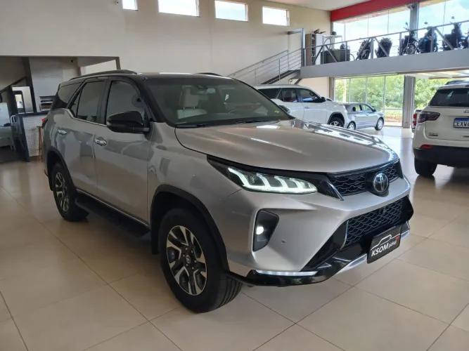 Toyota Hilux SW4 Diamond 2.8 TB 4X4 Die. Aut. 2022