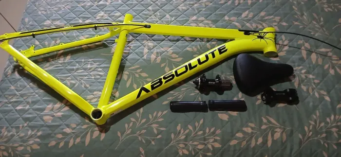 Quadro Absolute Nero 4  Tam(17).