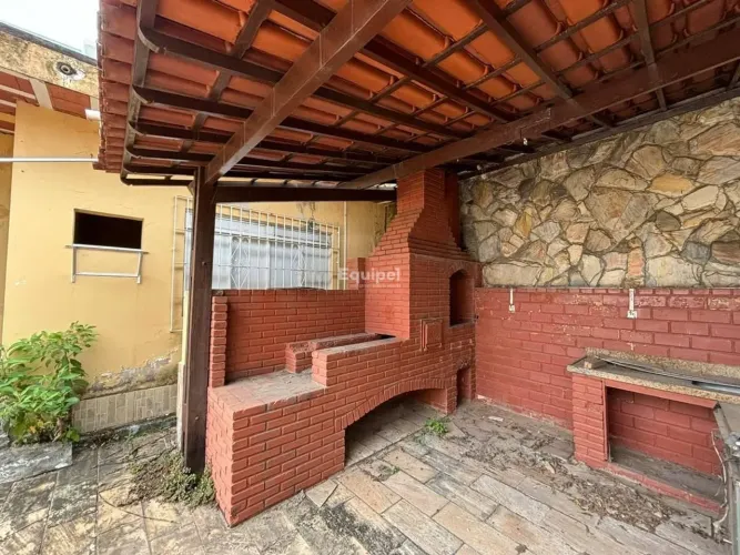 Casa para alugar no Serra | 3 quartos e 192 m²