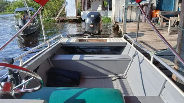 Vendo canoa e motor 70 hp Suzuki