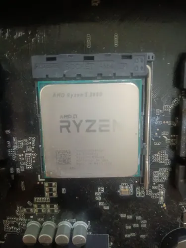 Pocessador AMD Ryzen 5 2600