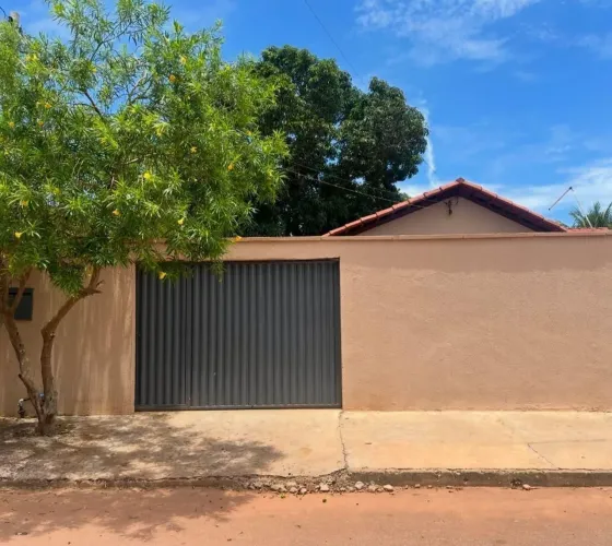 Casa Sozinha no Lote Região Norte R$ 250MIL