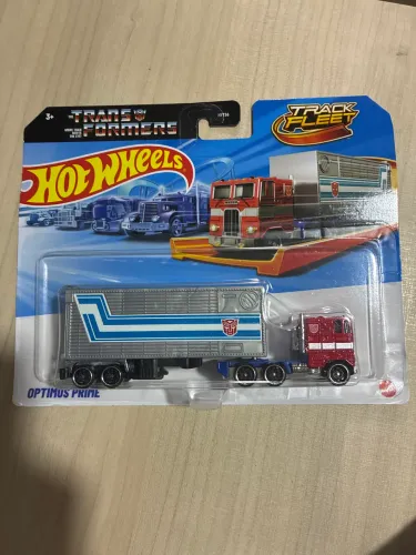Hot Whels Optimus Prime 