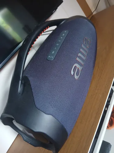 Vendo caixa de som bombox top de linha