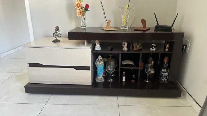 Rack para sala e TV 1,65m com gavetas e nichos 