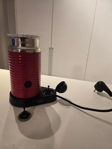 Nespresso espumador de leite
