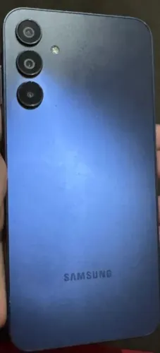 Celular barato pra sair rápido