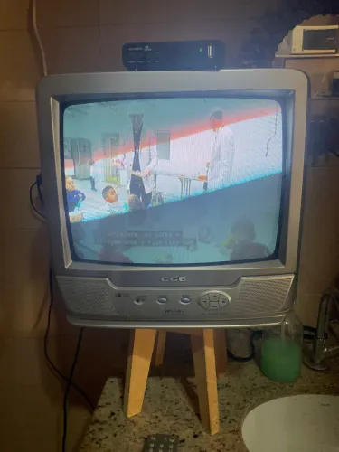 TV TUBO 14 polegadas CCE