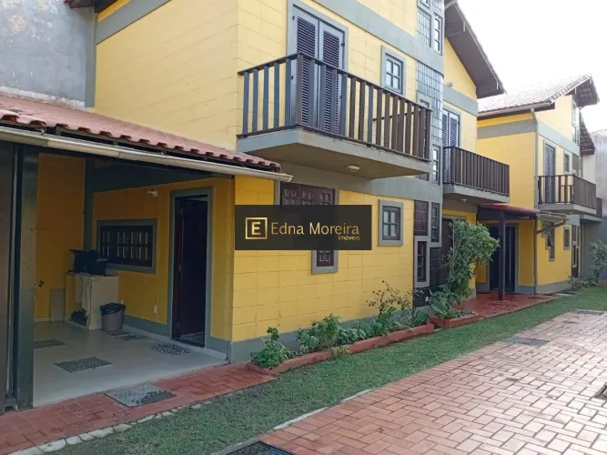 Casa em Condomínio à Venda em Cabo Frio-RJ, Bairro Peró: 2 Quartos, Sala, Garagem e 98,58m