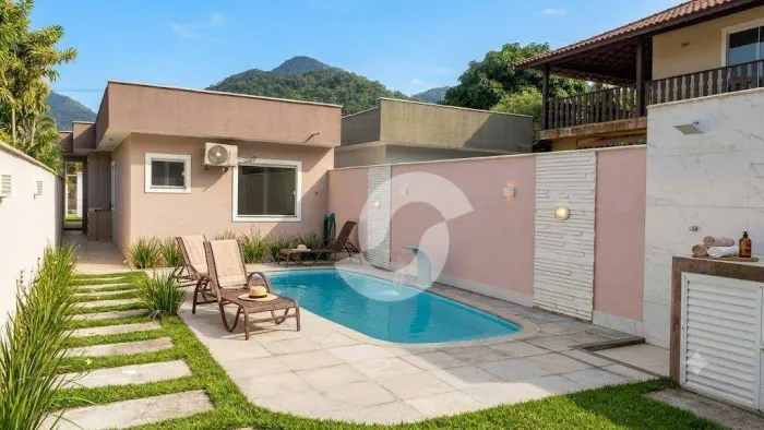 Casa com 2 dormitórios à venda, 114 m² por R$ 550.000,00 - Recanto de Itaipuaçu - Maricá/R