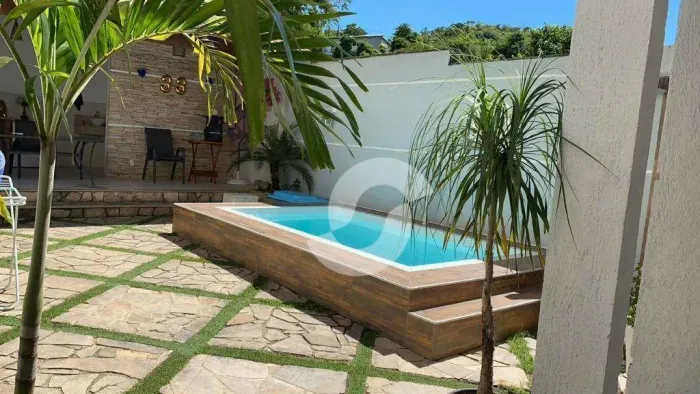 Casa à venda, 92 m² por R$ 650.000,00 - Maria Paula - São Gonçalo/RJ
