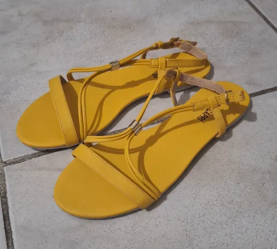Sandália Rasteira Anacapri 38 (Ótimo Estado)