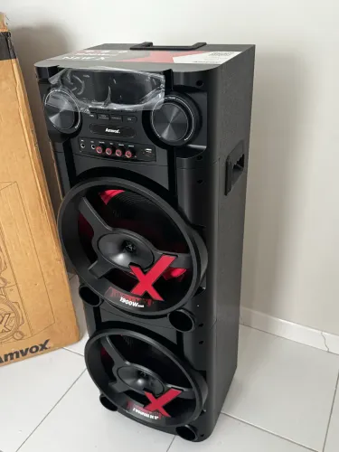 Caixa de Som Amplificada NOVA