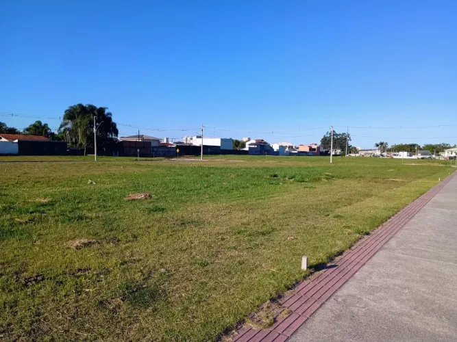 Terreno plano em loteamento para venda com 390 m² no Bela Vista - Palhoça - SC