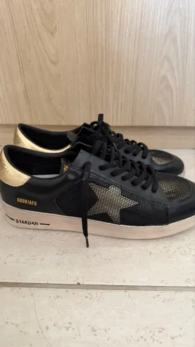 Tênis Golden Goose