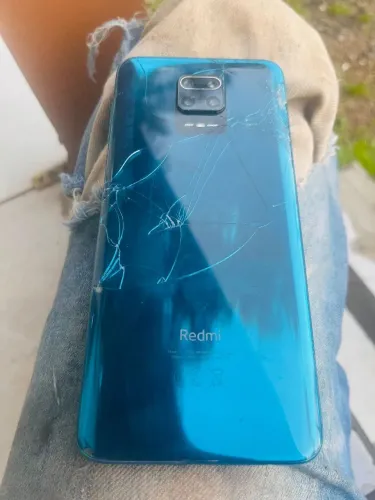 Troco os dois em outro celular ou vendo só o som a