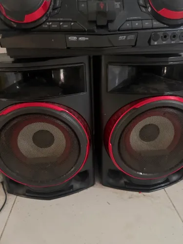 VENDO SOM LG