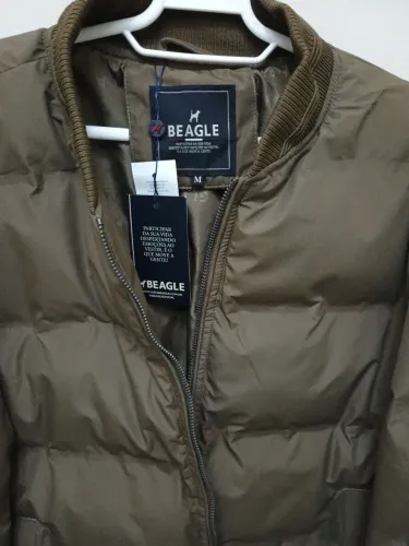 Jaqueta bomber marca beagle nova e original de 700,00 por 460,00