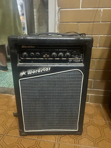CAIXA AMPLIFICADA WORDSTAR WBL 100 PLUS - SOM POTENTE E VERSÁTIL