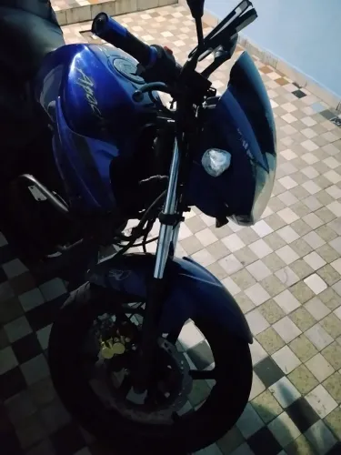 Moto pouco visada boa para trabalhar na rua