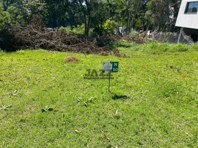 Lote de 1.050 m² no condomínio Recanto Santa Bárbara, Jambeiro
