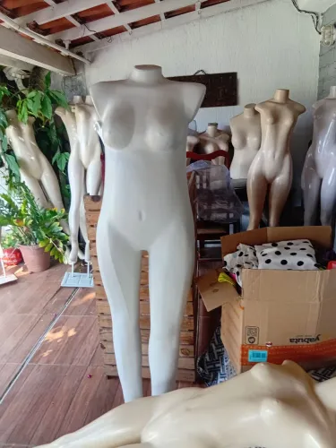 Manequins