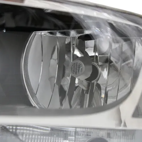Farol Mascara Negra Jetta 2011 A 2016 Lado Motorista Sem Led Esquerdo/motorista