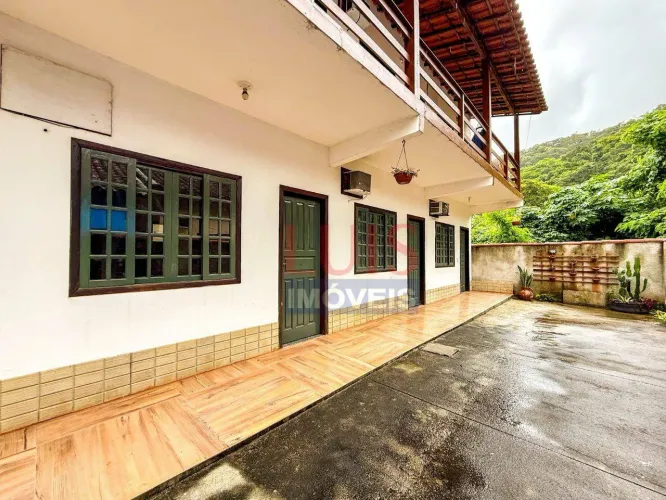 Kitnet com 1 dormitório para alugar, 32 m² por R$ 1.350,00/mês - Itaipu - Niterói/RJ