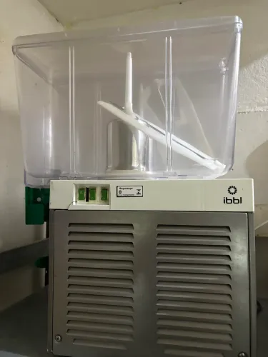 REFRESQUEIRA IBBL 30 litros