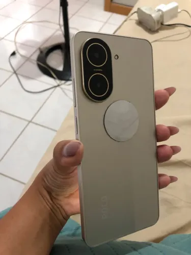 Celular em perfeito estado
