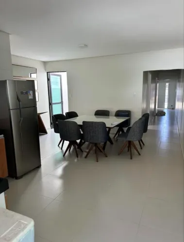 Alugo linda casa no Poço
