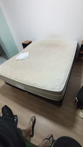 Cama Queen Box (colchão+base)