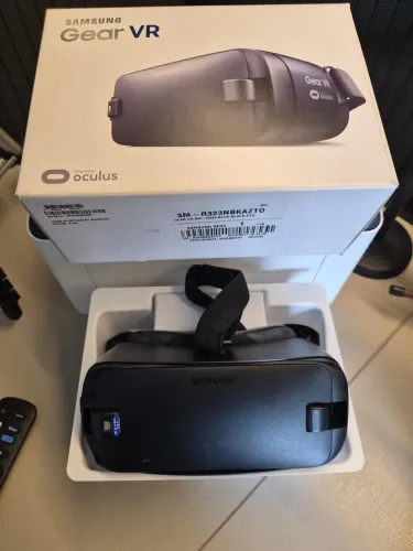 Samsung Gear VR Oculus SM-R323 Original com Caixa - Excelente Estado