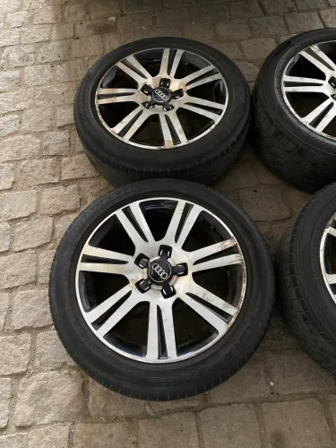 Rodas Genuínas Audi 17 polegadas 5x112 - acompanha pneus!
