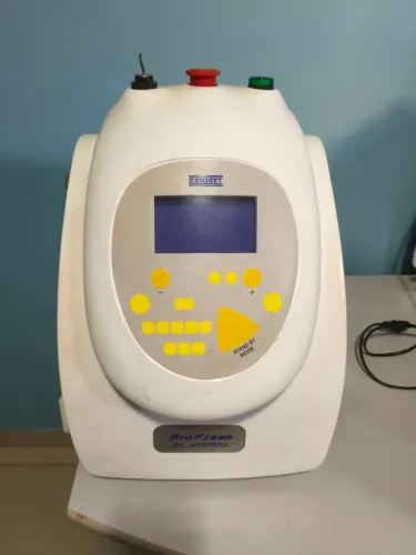 Máquina de luz pulsada