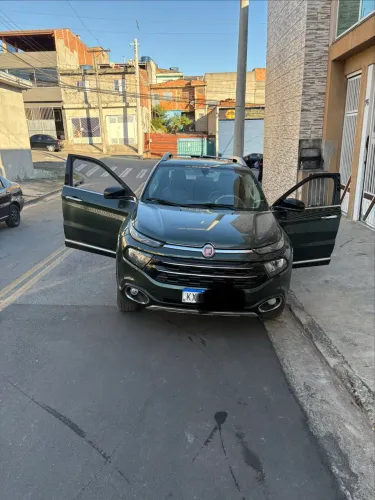 Fiat Toro Volcano 2.0 16V 4X4 TB Diesel Aut. 2017