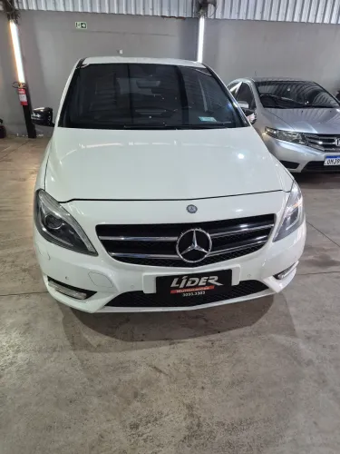 Mercedes-Benz Classe B 200 CGI 1.6 TB Sport 156cv AUT 2013