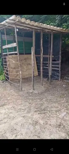 Vende se um terreno 