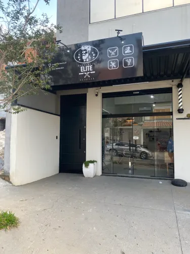VENDO BARBEARIA COMPLETA